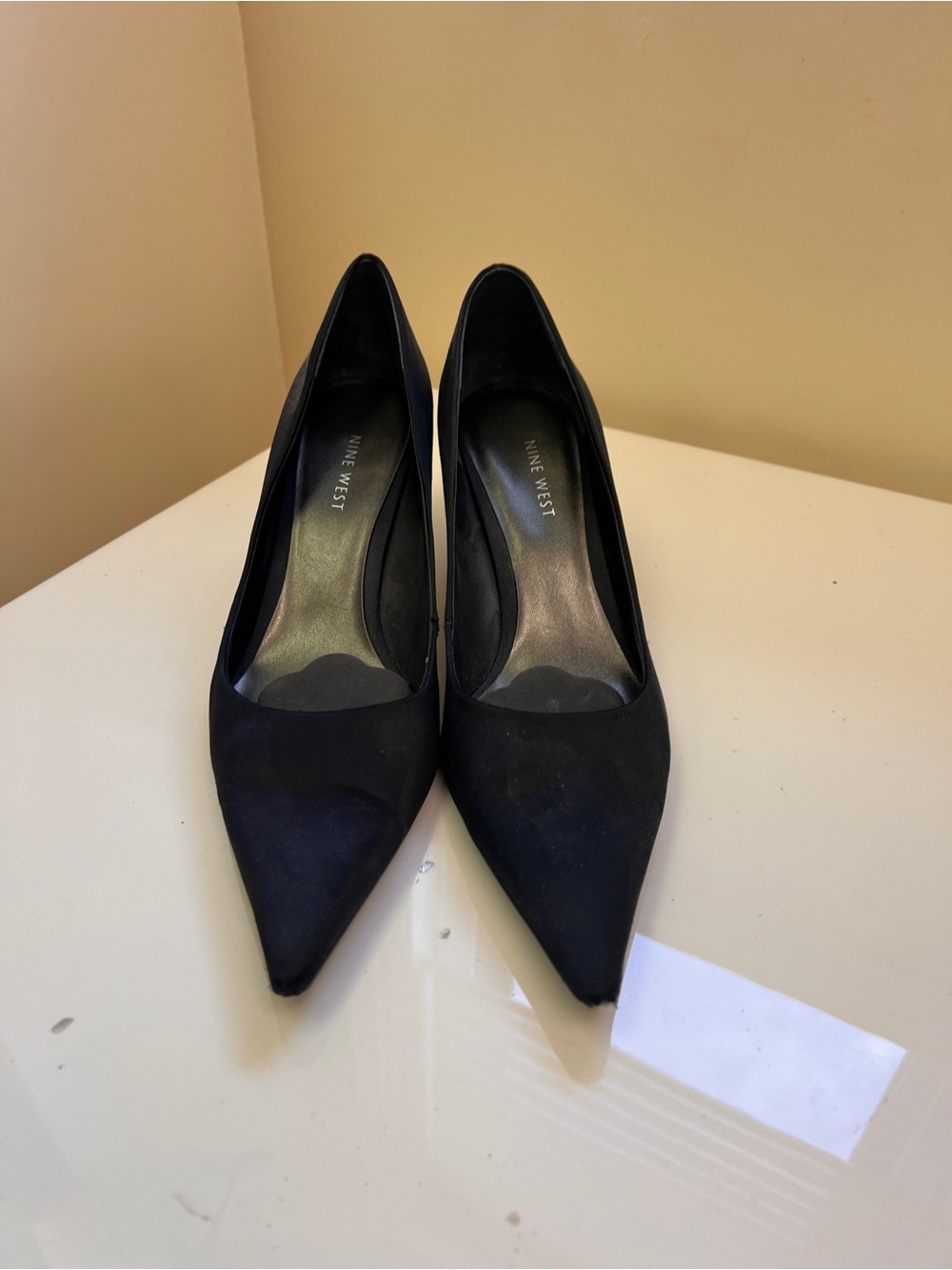 Nine West Black Pointed-Toe Stiletto Sateen Pumps